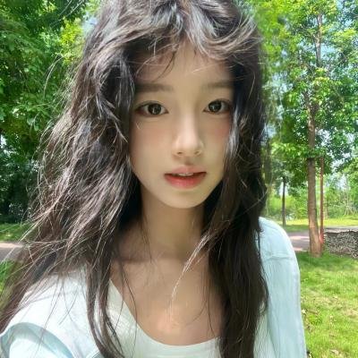 我才不要和人类恋爱呢